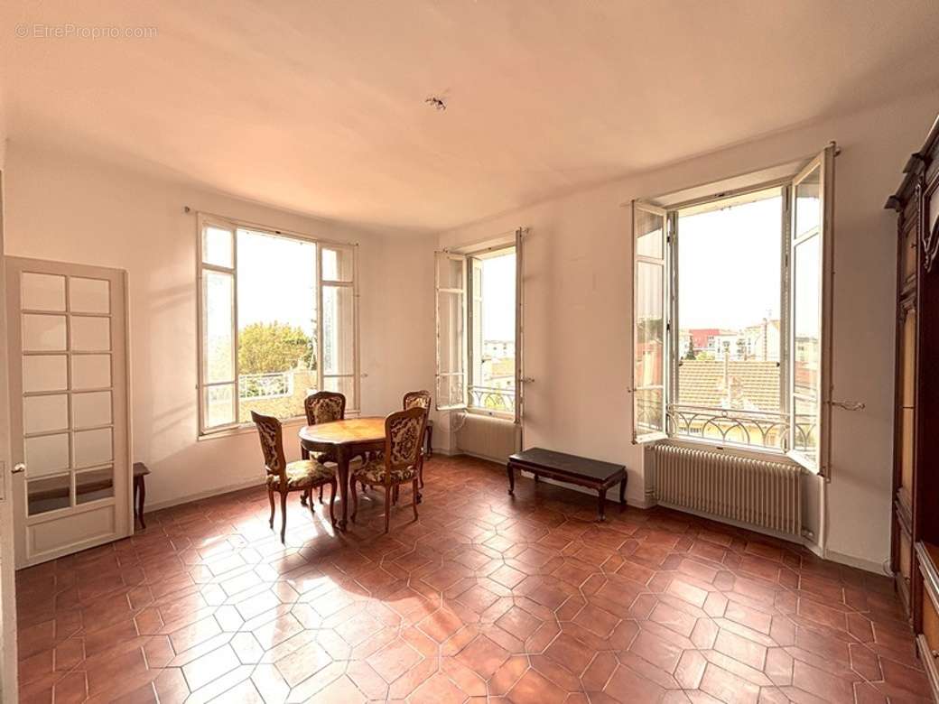 Appartement à MARSEILLE-13E