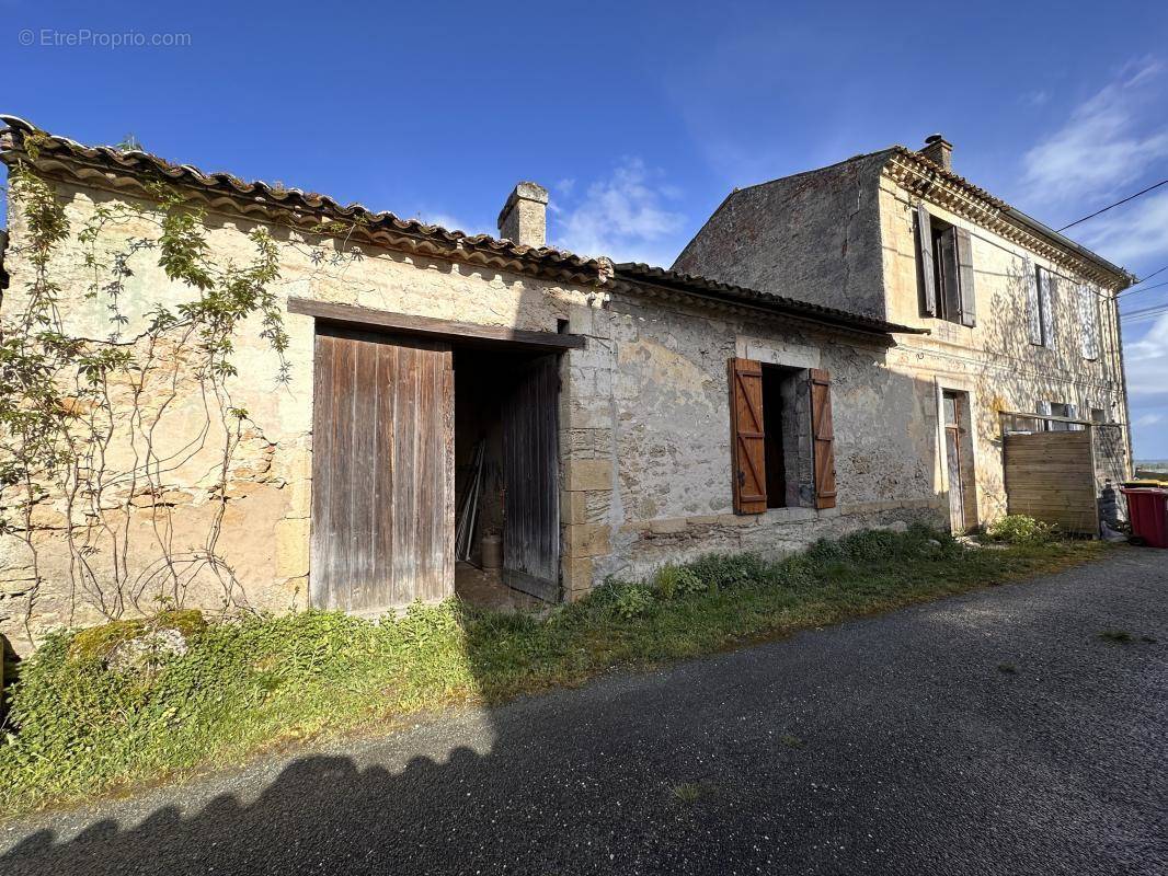 Maison à PREIGNAC