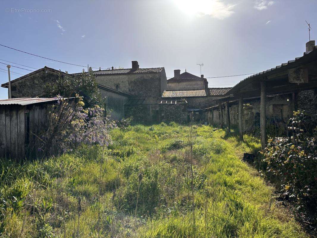 Maison à PREIGNAC