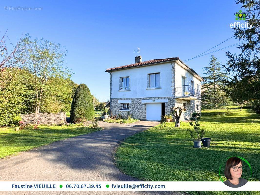 Maison à RUELLE-SUR-TOUVRE