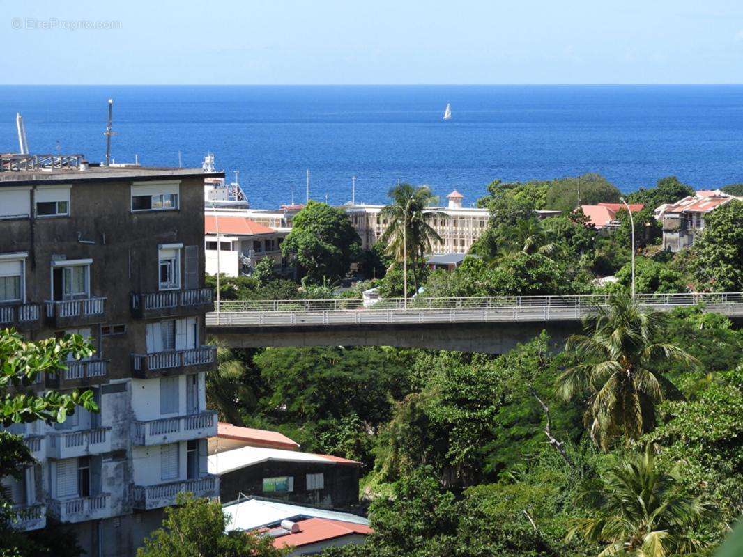 Maison à BASSE-TERRE