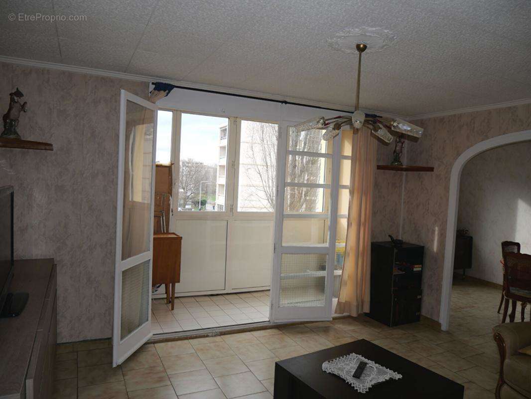 Appartement à LYON-5E