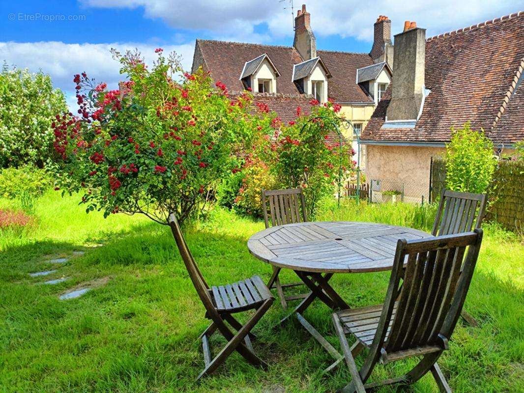 Maison à MONTOIRE-SUR-LE-LOIR