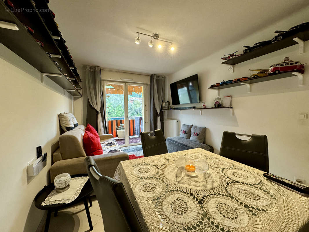 Appartement à MENTON