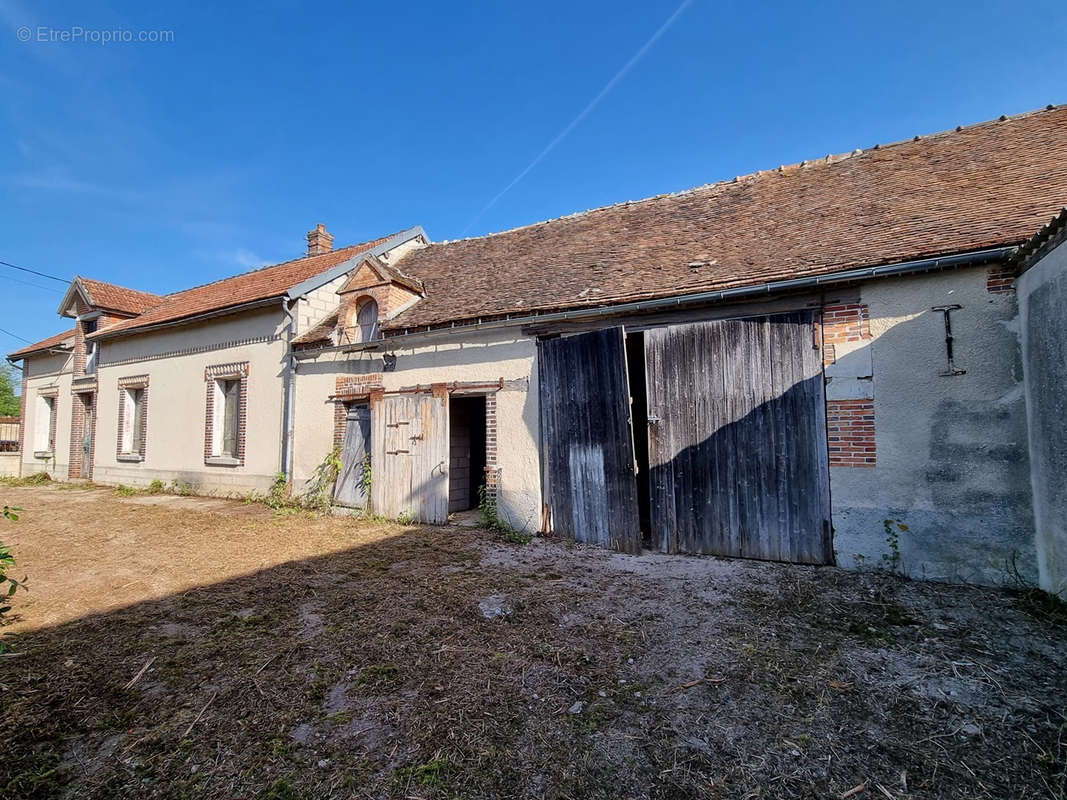 Maison à BRAY-SUR-SEINE