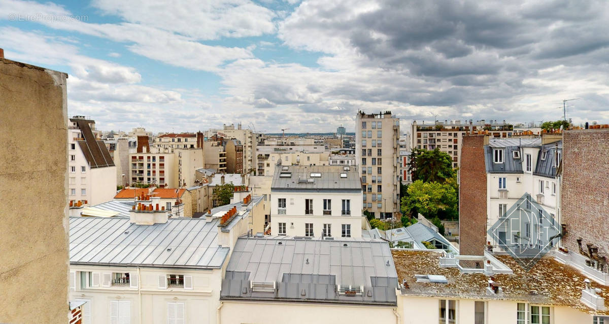 Vue chambre - Appartement à PARIS-15E