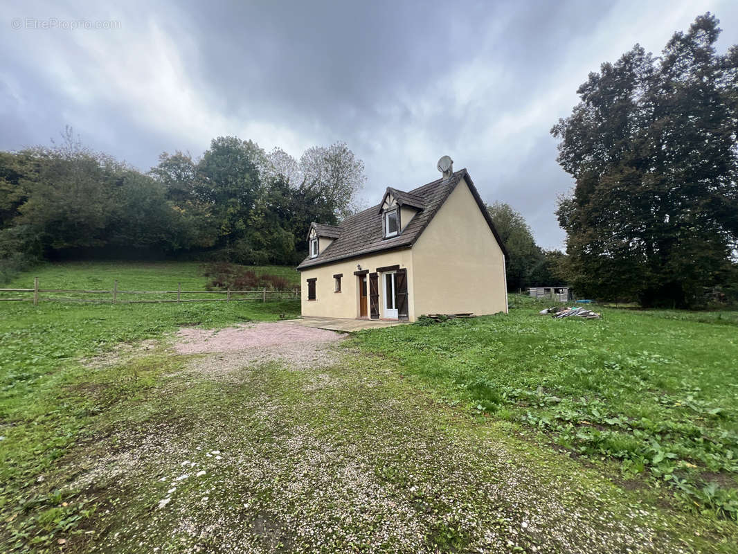 Maison à MONTFORT-SUR-RISLE