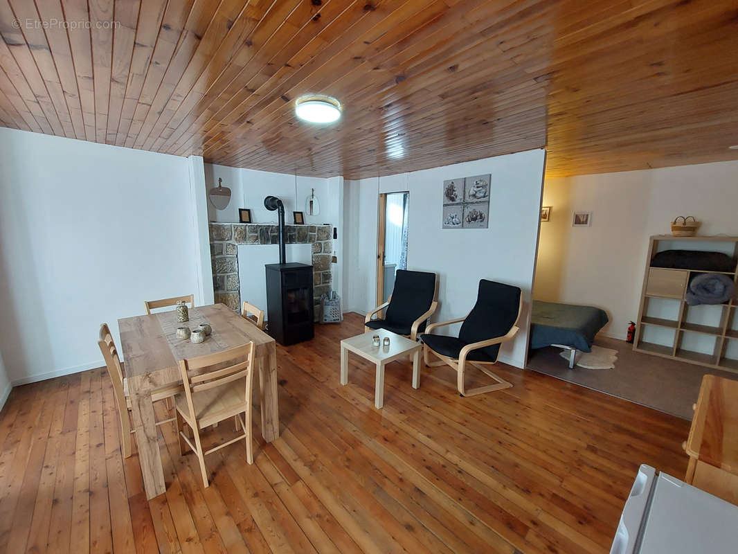 Appartement à SAINT-PONS