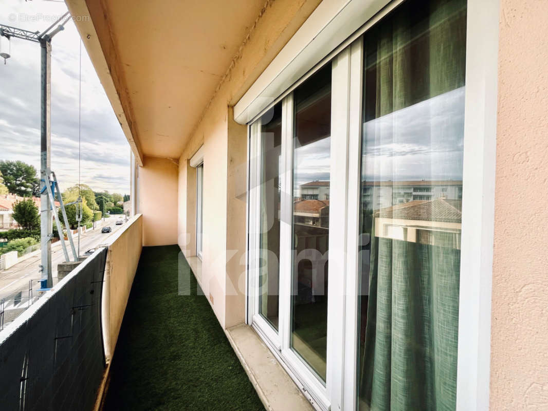 Appartement à TOURNON-SUR-RHONE