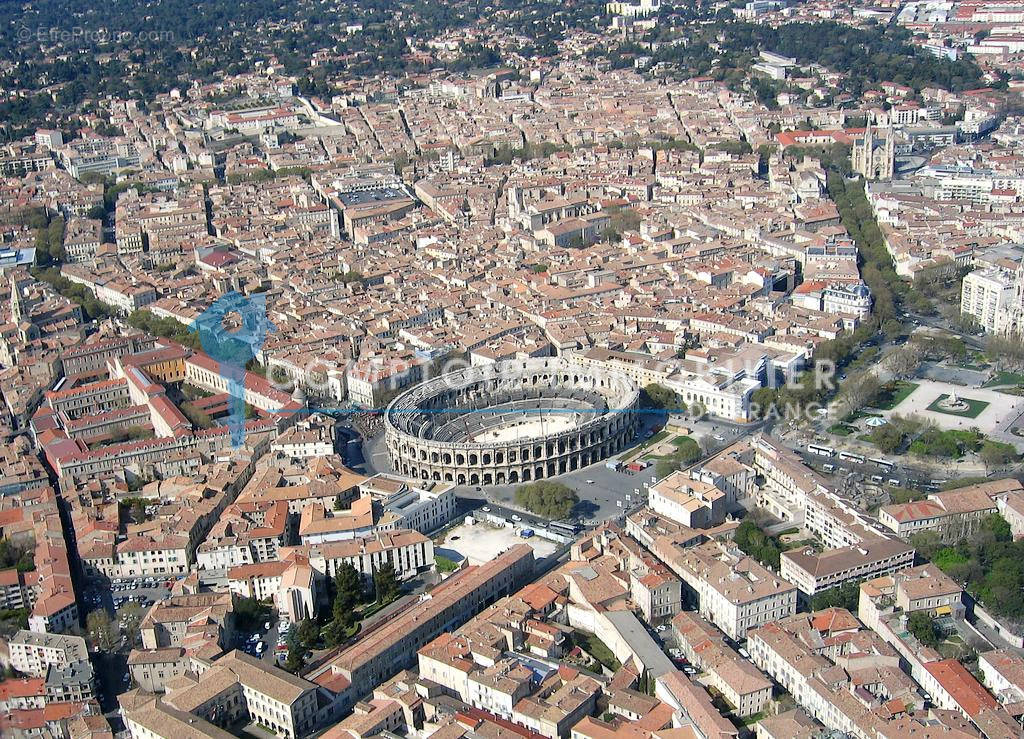 Commerce à NIMES