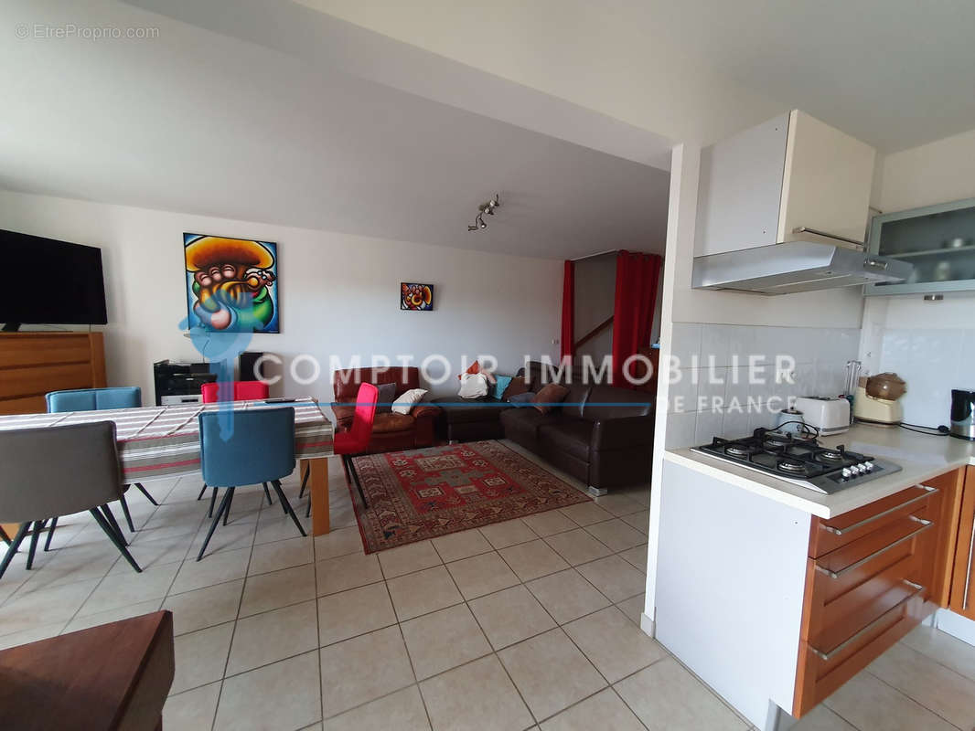 Appartement à UZES