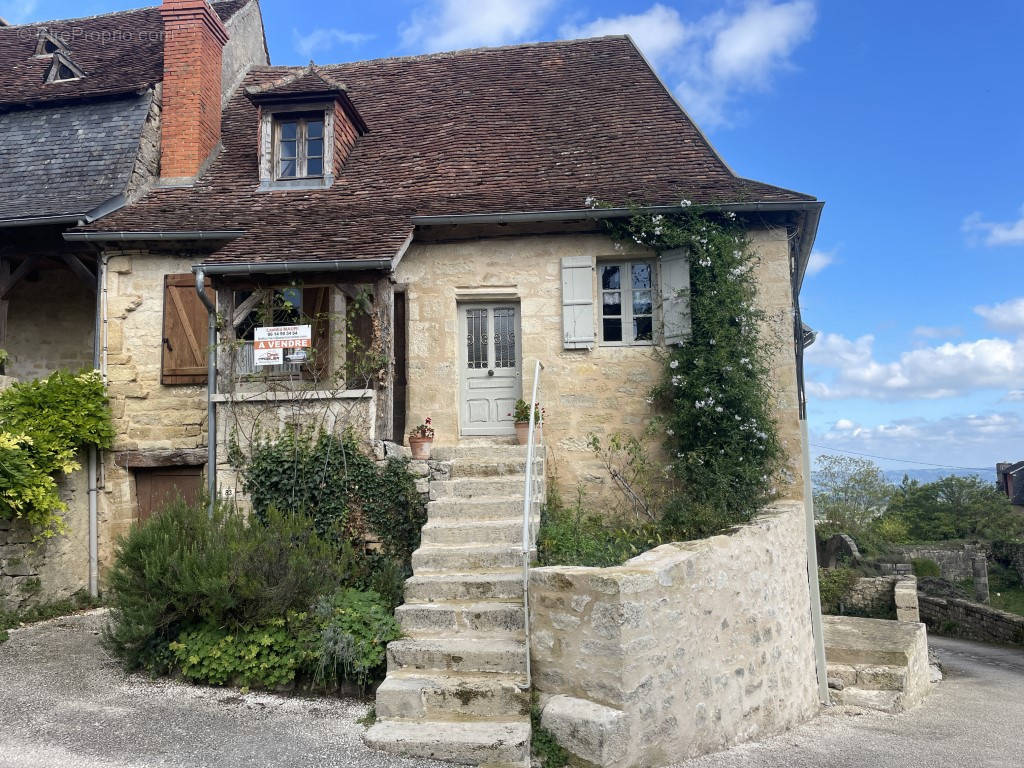 Maison à SAINT-ROBERT