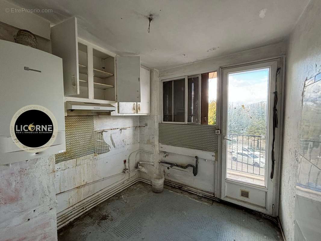 Appartement à MARSEILLE-10E