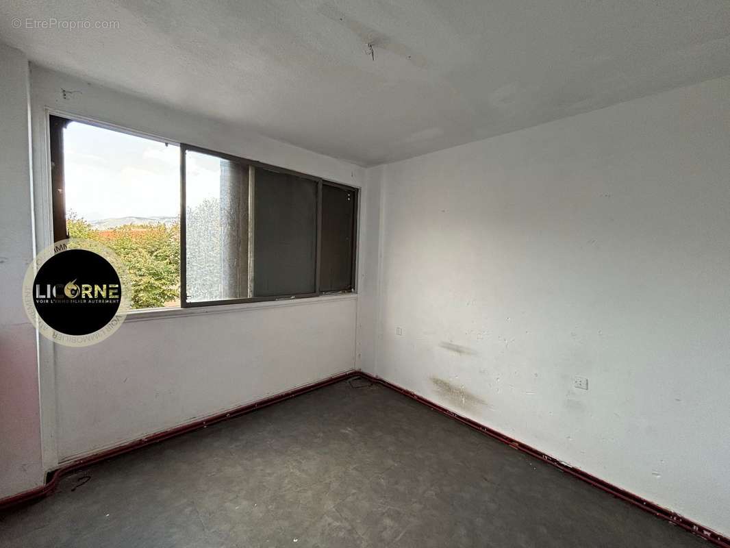 Appartement à MARSEILLE-10E