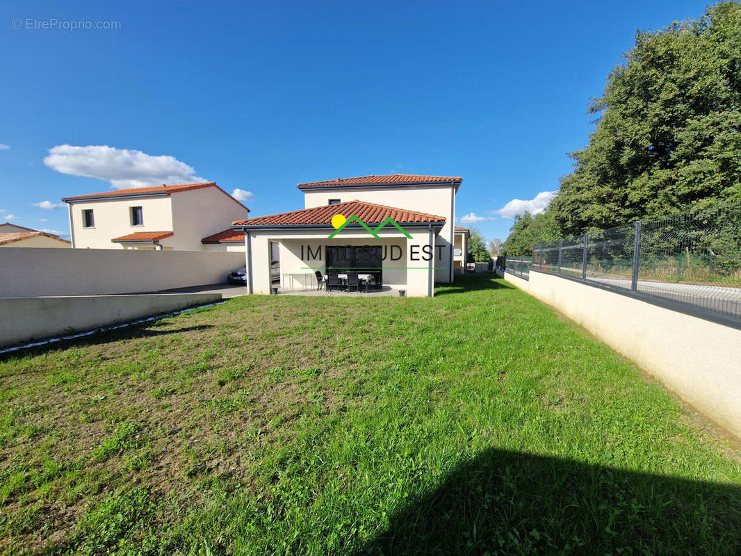 Maison à BEAUMONT-LES-VALENCE