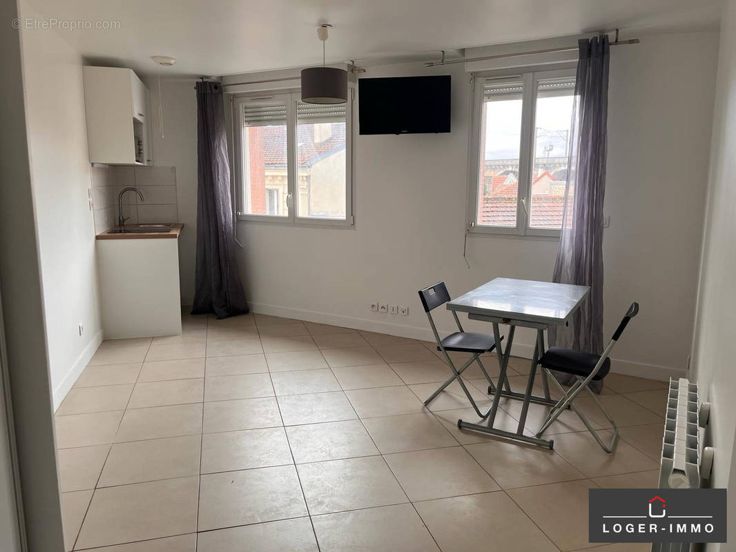 Appartement à LE PERREUX-SUR-MARNE