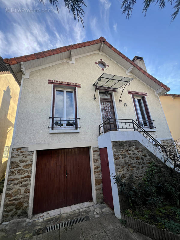 Maison à CHAMPIGNY-SUR-MARNE