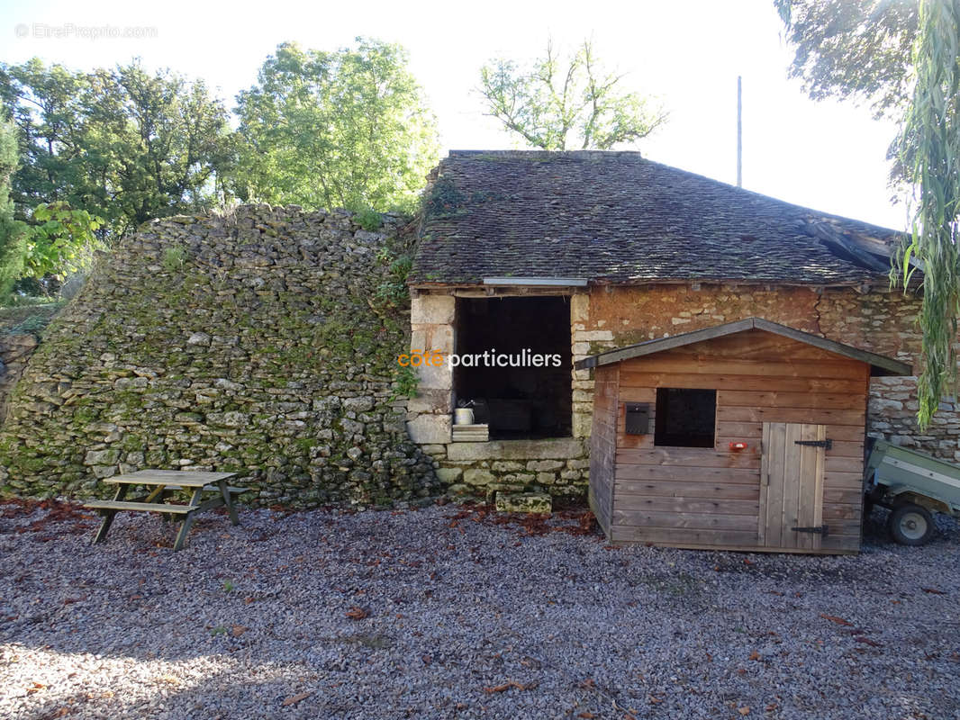 Maison à LIGNIERES