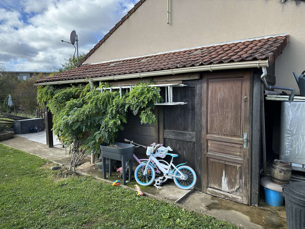 Maison à MAIZIERES-LES-METZ