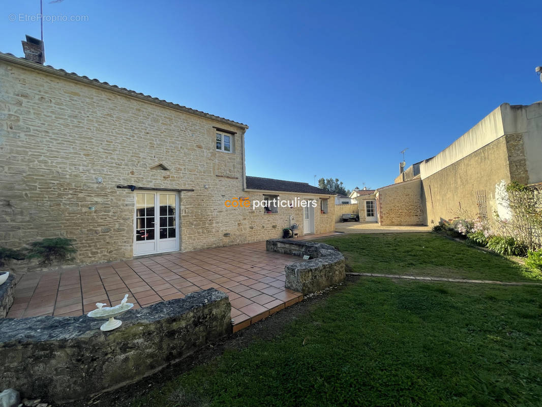 Maison à SAINT-MICHEL-EN-L&#039;HERM