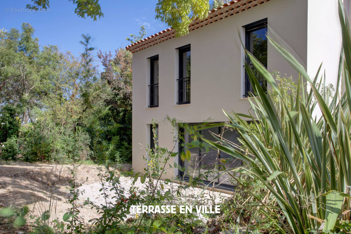 Maison à AIX-EN-PROVENCE