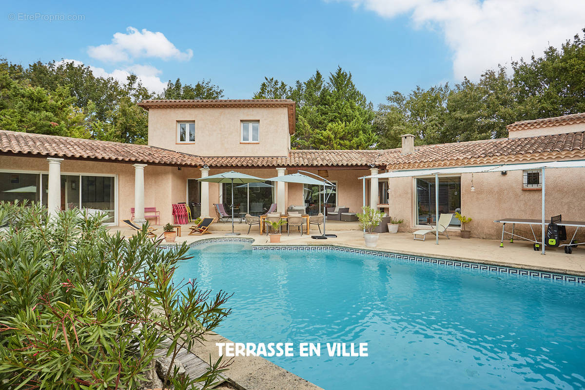 Maison à AIX-EN-PROVENCE