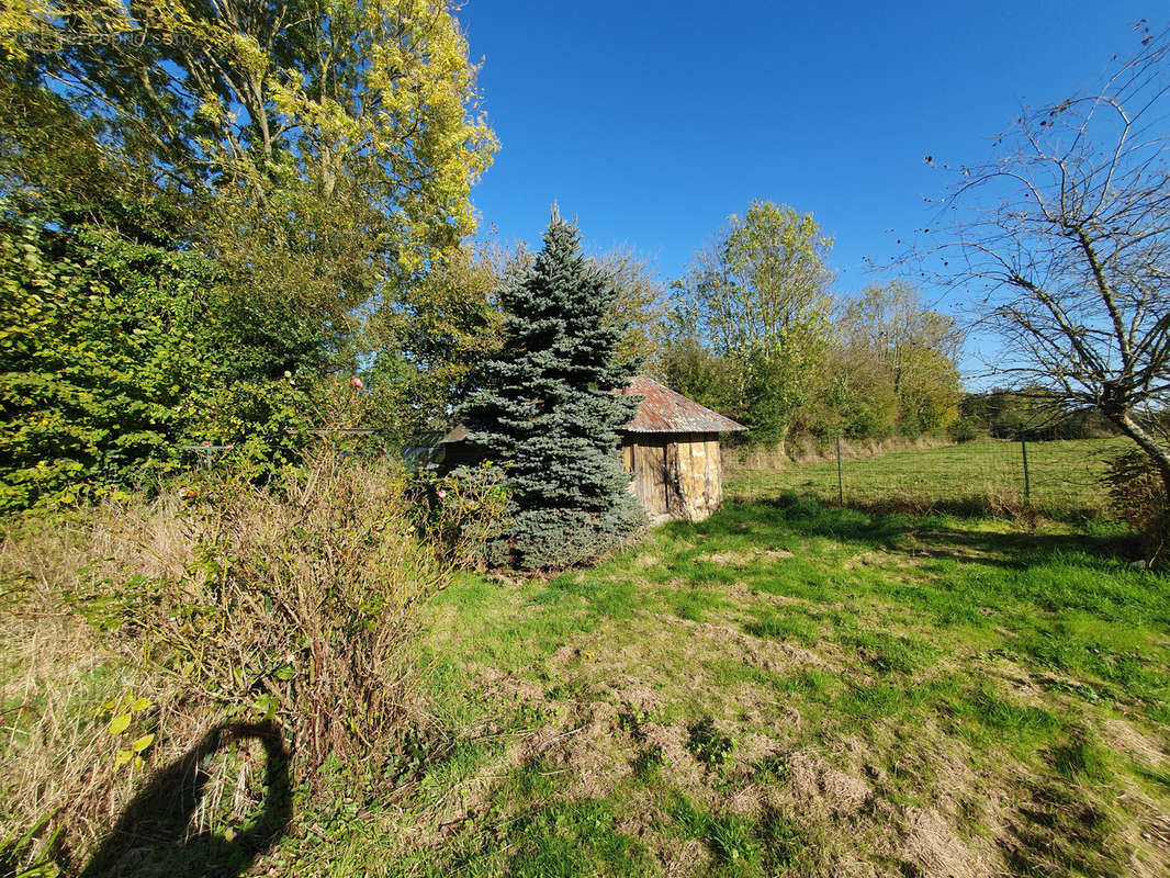 Maison à CORMEILLES