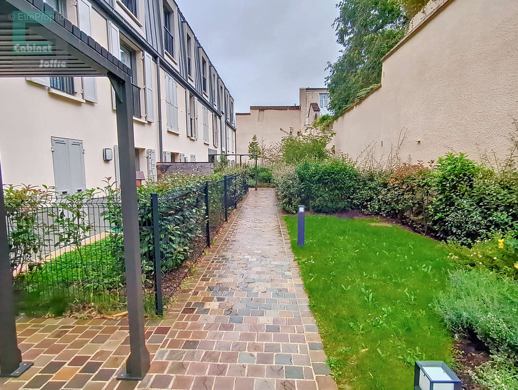 Appartement à FONTAINEBLEAU