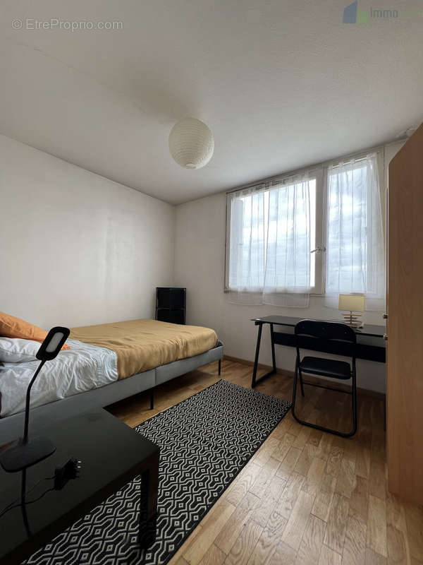 Appartement à LYON-8E