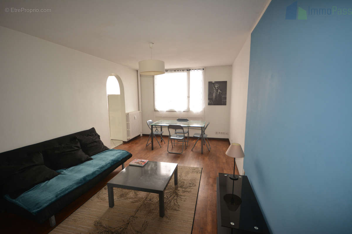 Appartement à LYON-8E