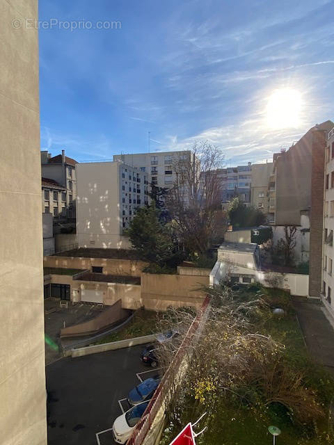 Appartement à PARIS-19E