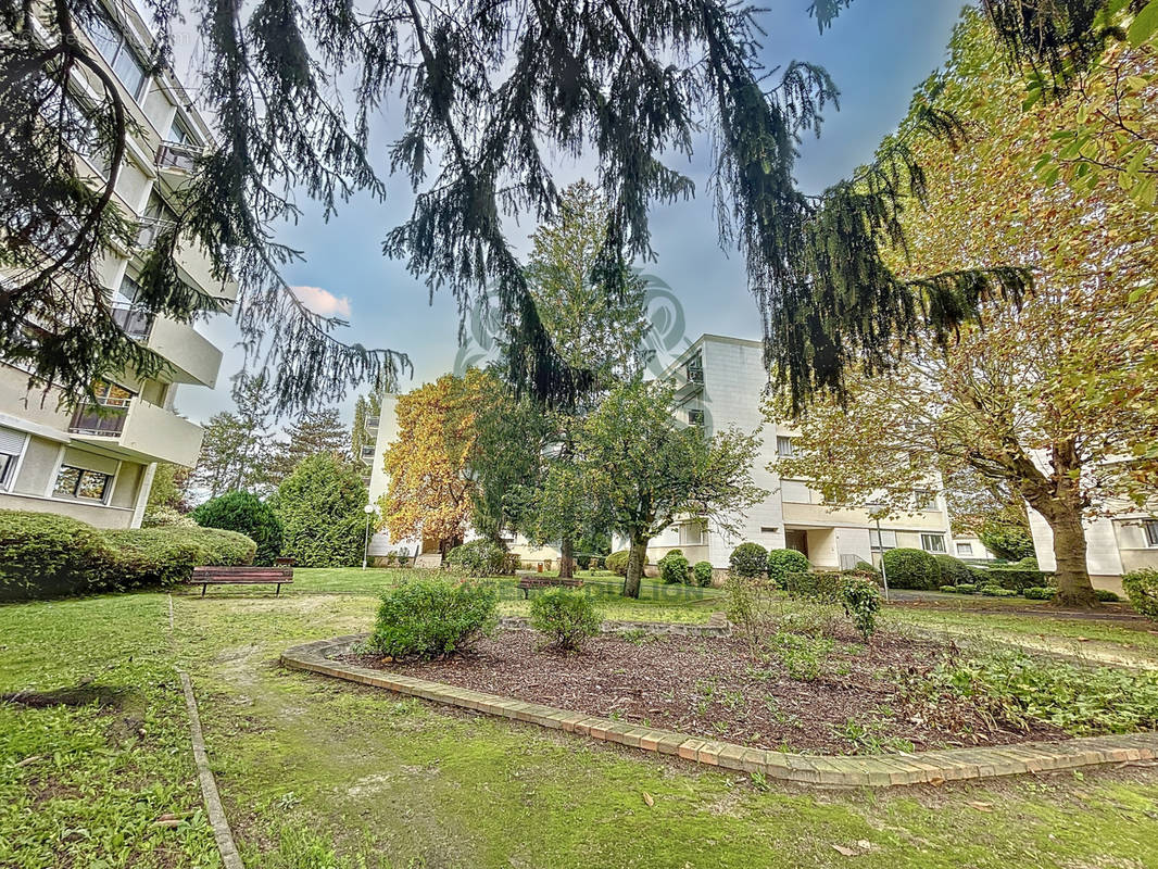 Appartement à SAINT-LEU-LA-FORET