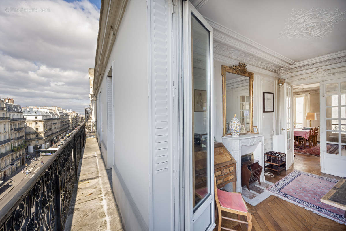 Appartement à PARIS-6E