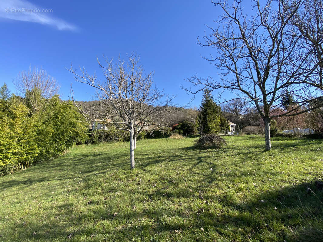 Terrain à SAINT-VALLIER