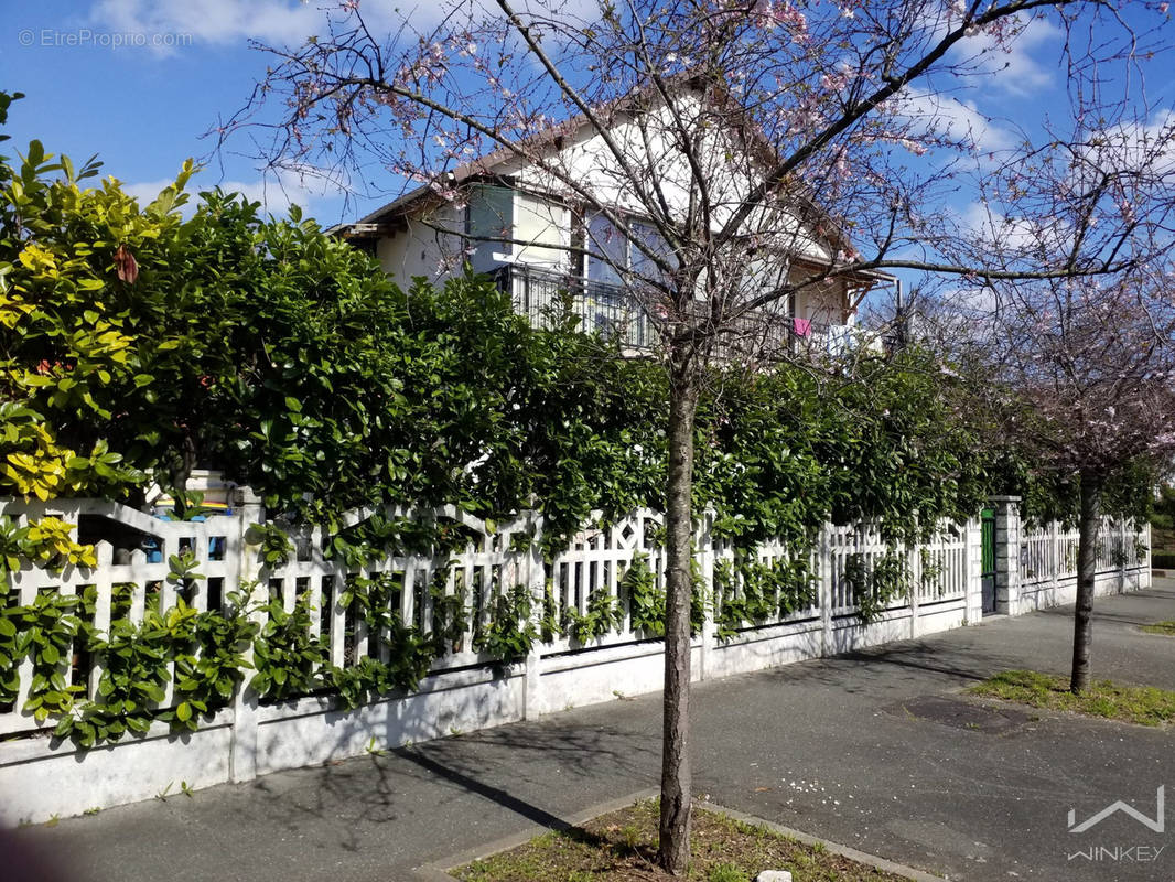 Maison à SAINT-DENIS