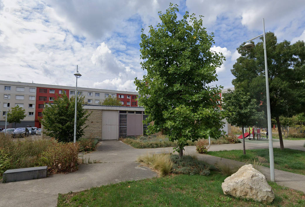 Appartement à LA COURNEUVE