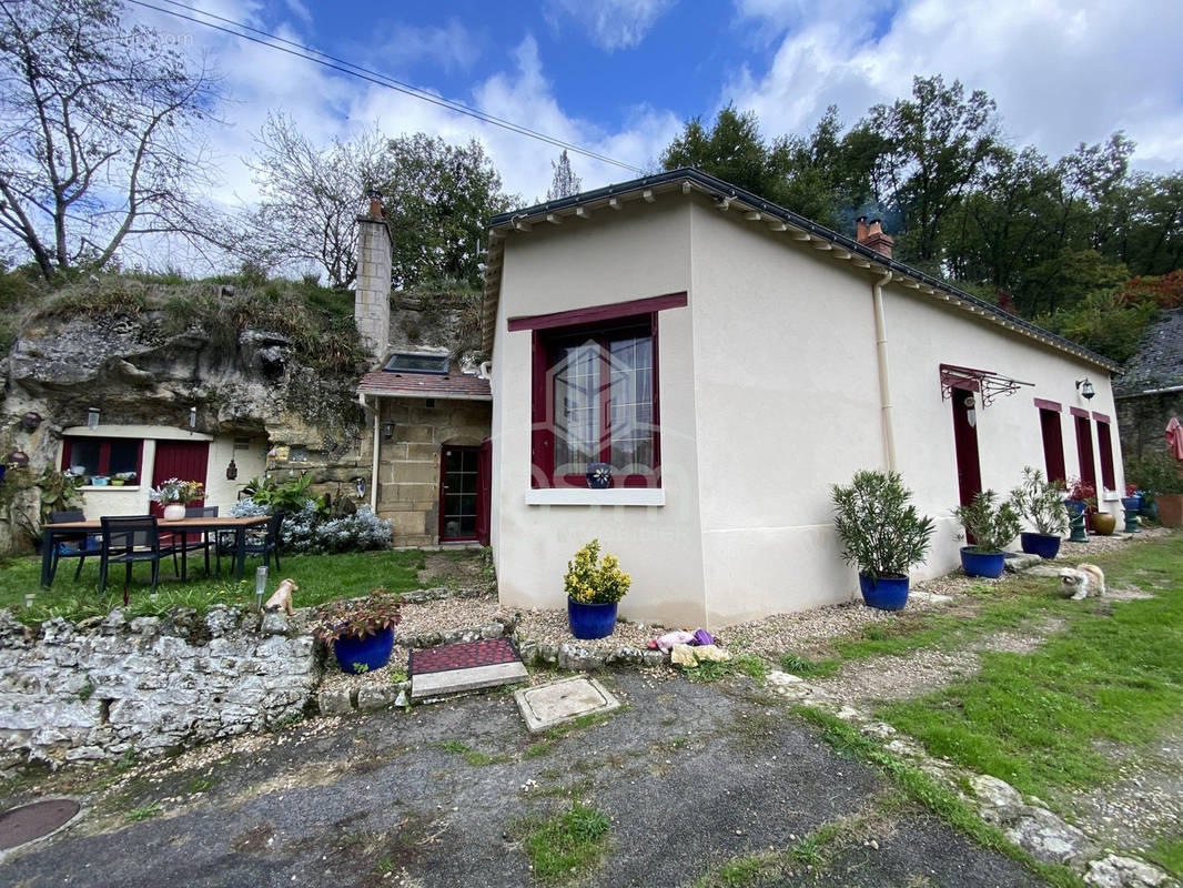 Maison à SAINT-EPAIN