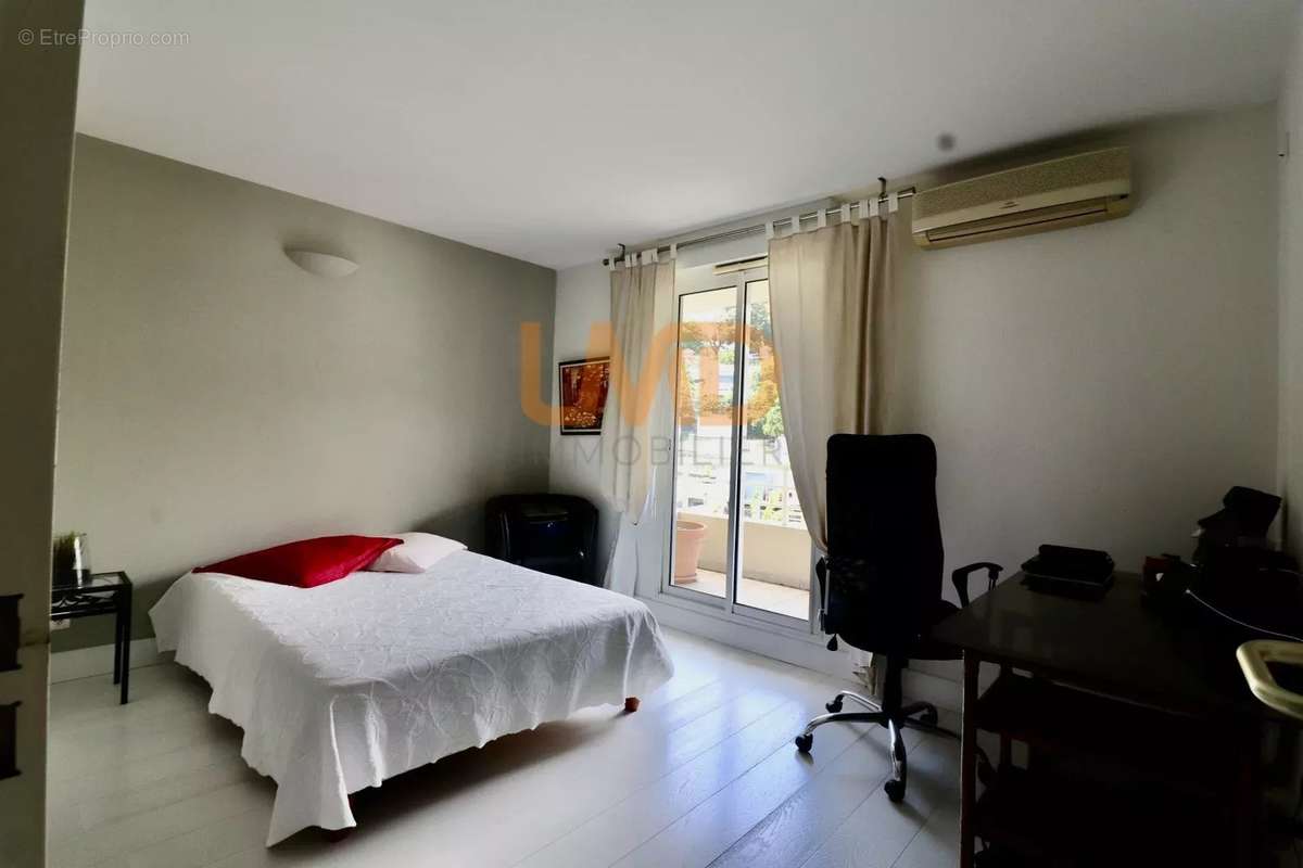 Appartement à SAINT-DENIS