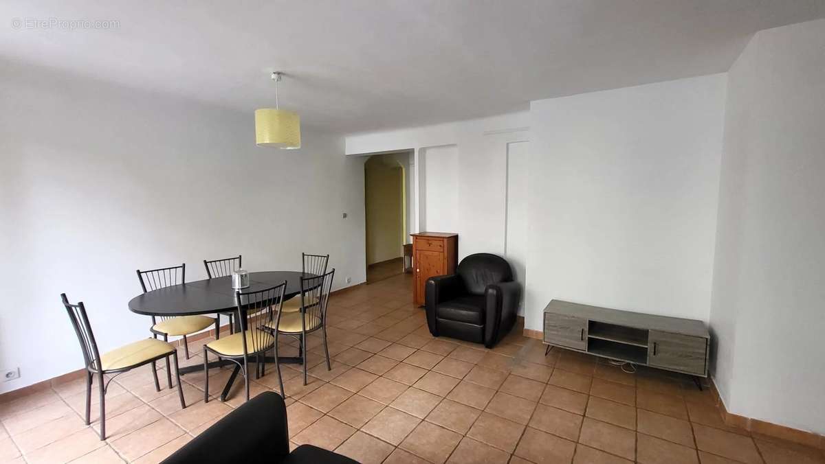 Appartement à MARSEILLE-10E