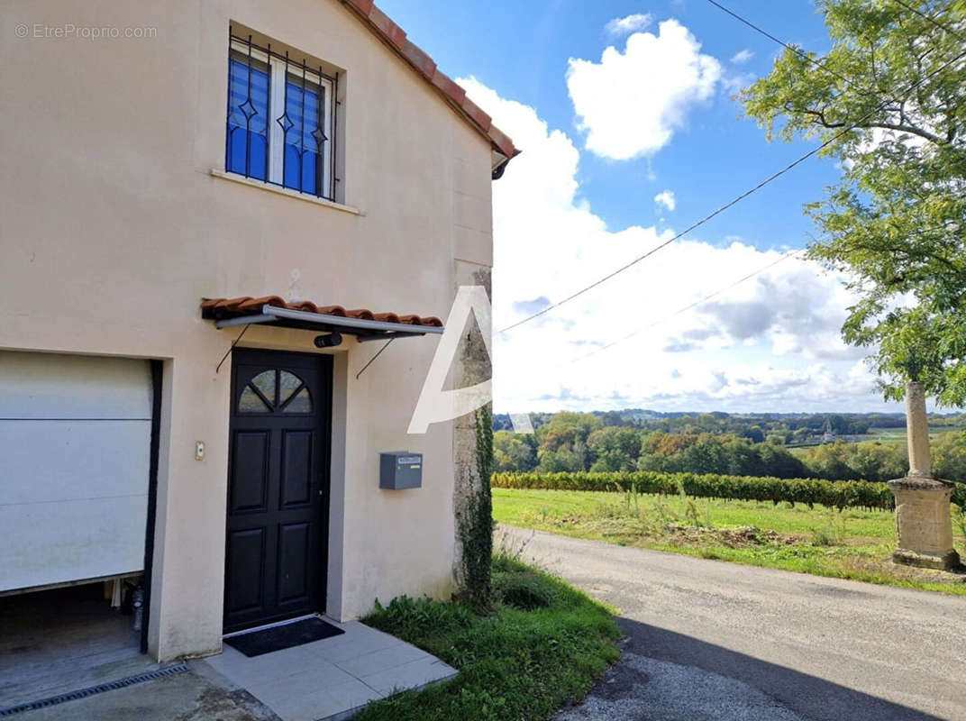 Maison à SAINT-ANDRE-DE-CUBZAC