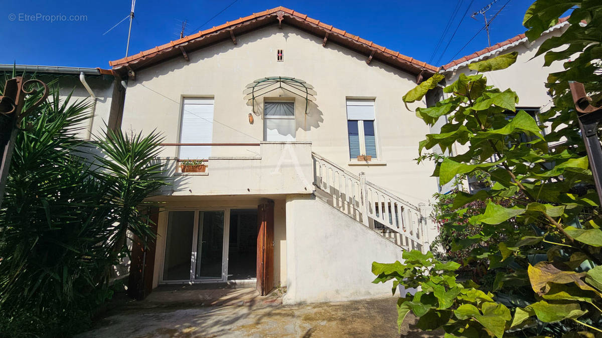 Maison à NIMES