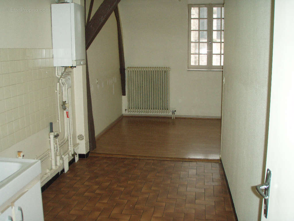 Appartement à SAINT-POURCAIN-SUR-SIOULE