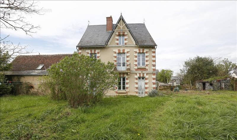 Maison à SAINT-CYR-SUR-LOIRE