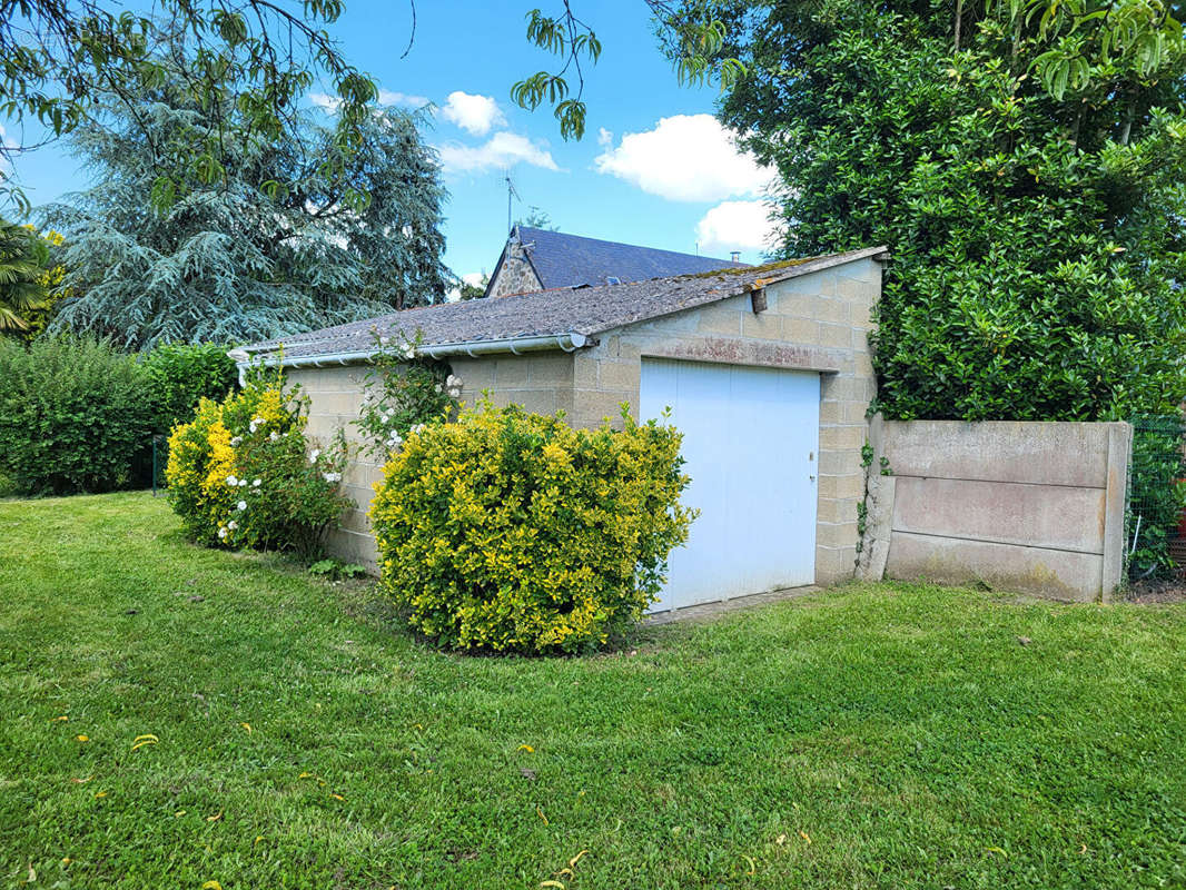 Maison à DEUX-EVAILLES