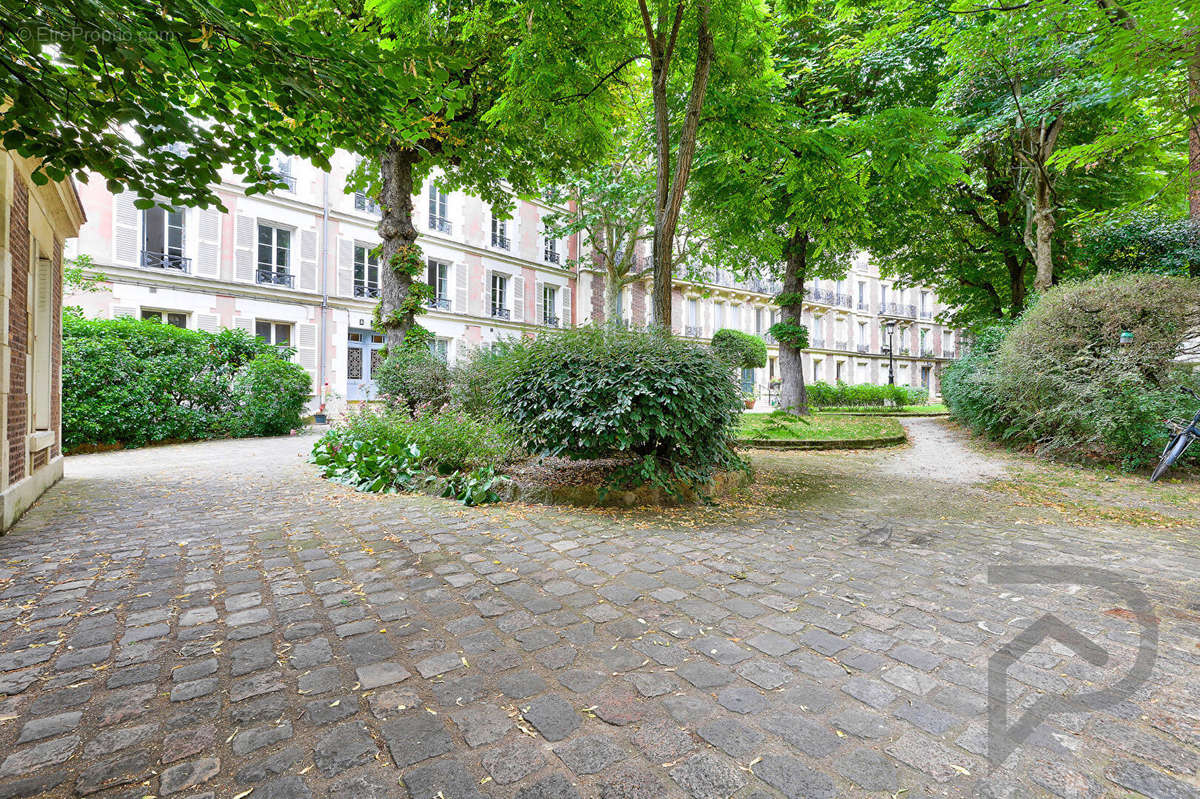 Appartement à PARIS-5E