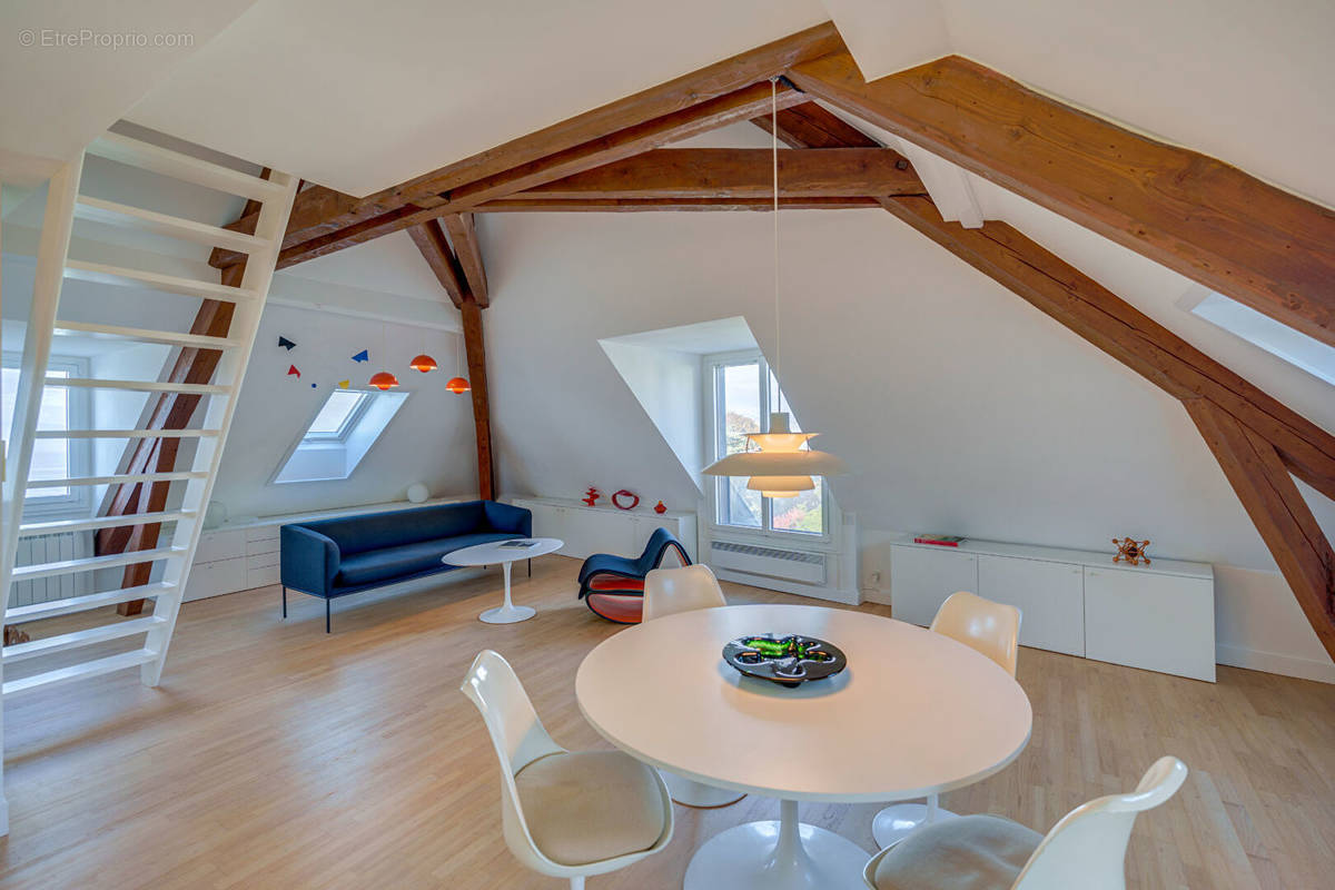 Appartement à EVIAN-LES-BAINS