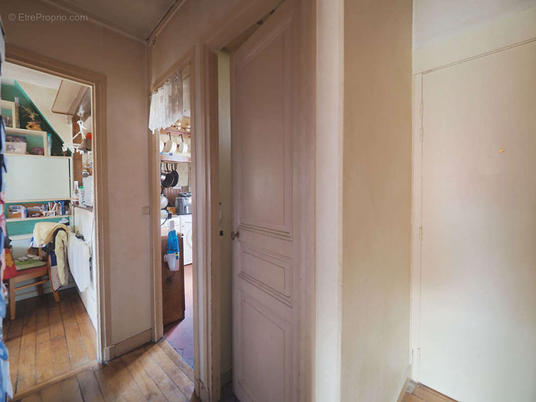 Appartement à PARIS-20E