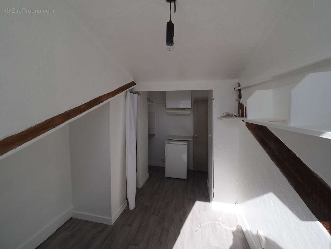 Appartement à PARIS-20E