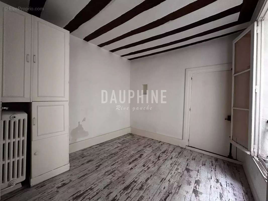 Appartement à PARIS-6E