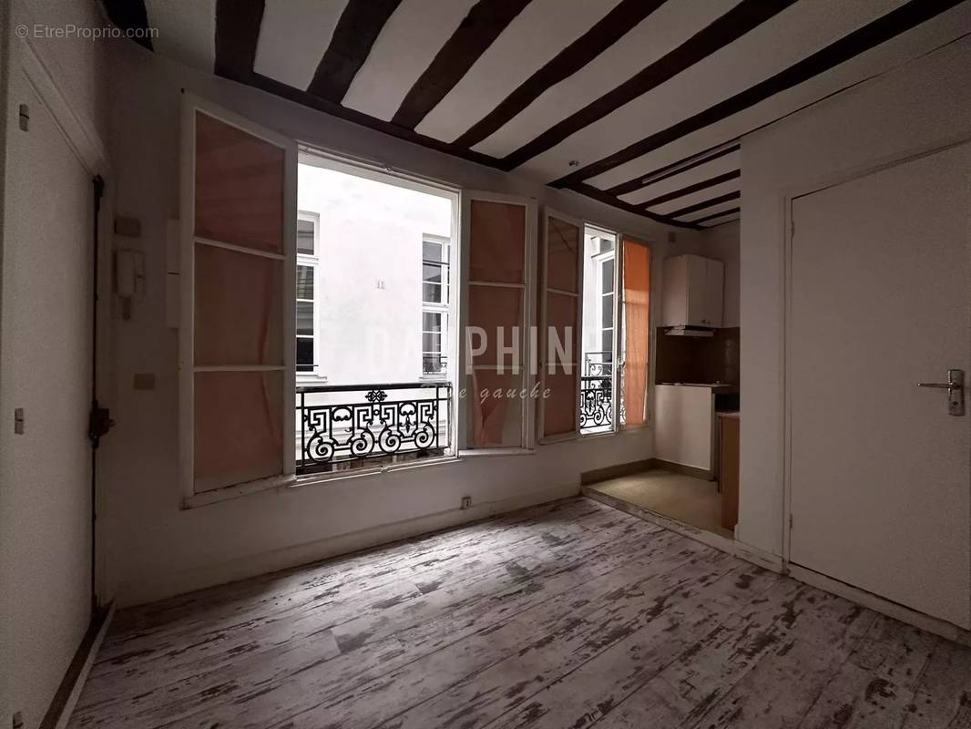 Appartement à PARIS-6E